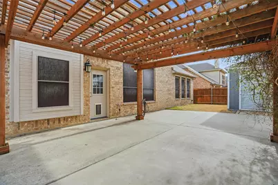 508 Lakeview Circle, Burleson, TX 76028 - Photo 33