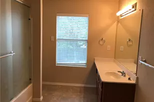 6416 Paradise Valley Rd, Fort Worth, TX 76112 - Photo 9