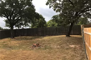 6416 Paradise Valley Rd, Fort Worth, TX 76112 - Photo 21