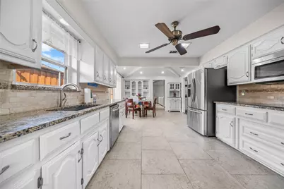 9727 Amberley Drive, Dallas, TX 75243 - Photo 7