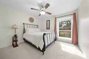 9727 Amberley Dr, Dallas, TX 75243 - Photo 15