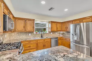 2521 Canterbury Ct, Carrollton, TX 75006 - Photo 17