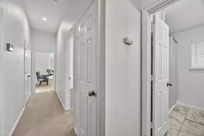 105 Canterbury Drive, Saginaw, TX 76179 - Photo 25