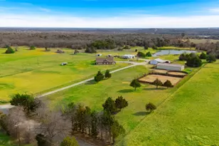 289 Blackjack Rd, Valley View, TX 76272 - Photo 1