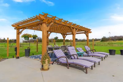 289 Blackjack Road, Valley View, TX 76272 - Photo 5
