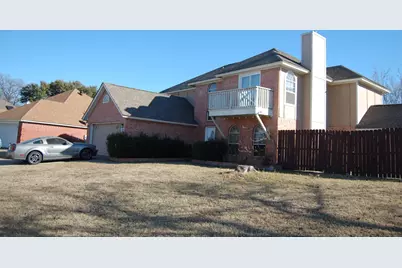 5608 Fairway Circle, Haltom City, TX 76117 - Photo 3