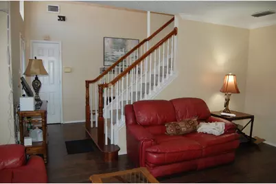 5608 Fairway Circle, Haltom City, TX 76117 - Photo 7