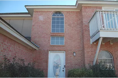 5608 Fairway Circle, Haltom City, TX 76117 - Photo 3