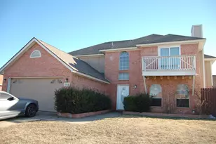 5608 Fairway Cir, Haltom City, TX 76117 - Photo 1
