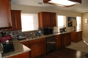 5608 Fairway Cir, Haltom City, TX 76117 - Photo 15