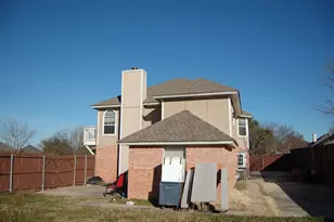 5608 Fairway Cir, Haltom City, TX 76117 - Photo 25