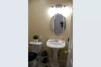 5608 Fairway Circle, Haltom City, TX 76117 - Photo 11