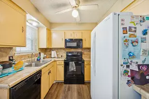 5713 Atlantis Terrace, Arlington, TX 76016 - Photo 7