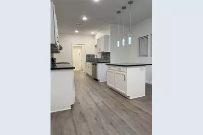 1904 Sayle Street, Greenville, TX 75401 - Photo 9