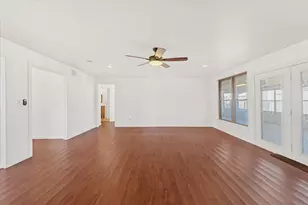 4633 Fm 36 N, Celeste, TX 75423 - Photo 11