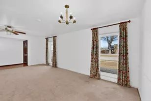 2114 Lymington Rd, Carrollton, TX 75007 - Photo 3