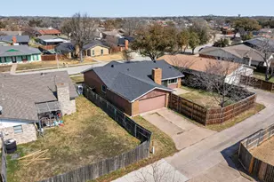 2114 Lymington Rd, Carrollton, TX 75007 - Photo 33