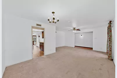 2114 Lymington Road, Carrollton, TX 75007 - Photo 11