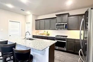 6718 Goldenrain Dr, Venus, TX 76084 - Photo 5