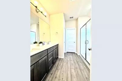 6718 Goldenrain Drive, Venus, TX 76084 - Photo 11