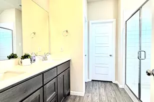 6718 Goldenrain Dr, Venus, TX 76084 - Photo 11