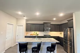 6718 Goldenrain Dr, Venus, TX 76084 - Photo 5