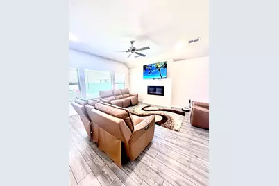 6718 Goldenrain Drive, Venus, TX 76084 - Photo 9