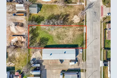 4320 Glenview Drive, Haltom City, TX 76117 - Photo 11