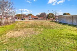 4320 Glenview Dr, Haltom City, TX 76117 - Photo 1