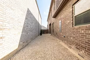 7937 Piedmont Ave, Frisco, TX 75035 - Photo 35