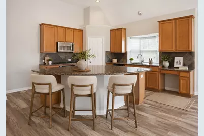 13514 Valencia Drive, Frisco, TX 75035 - Photo 5