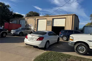 305 N Grants Ln, White Settlement, TX 76108 - Photo 1