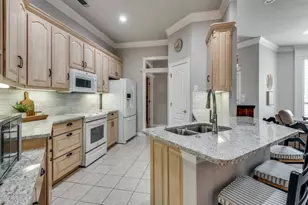 5105 National Ct, Arlington, TX 76017 - Photo 7