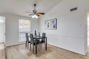 1822 Woodbury, Carrollton, TX 75007 - Photo 11