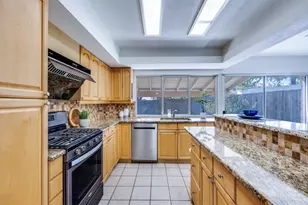 1822 Woodbury, Carrollton, TX 75007 - Photo 13