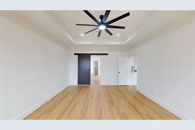 692 County Road 4109, Greenville, TX 75401 - Photo 15