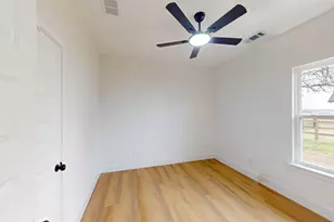 692 Co Rd 4109, Greenville, TX 75401 - Photo 19