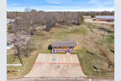 705 E Pine Street, Edgewood, TX 75117 - Photo 3