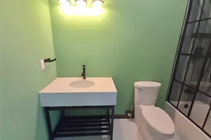 190 Thunderbird Dr, Mabank, TX 75156 - Photo 17