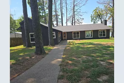 190 Thunderbird Drive, Mabank, TX 75156 - Photo 1