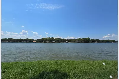 190 Thunderbird Drive, Mabank, TX 75156 - Photo 5