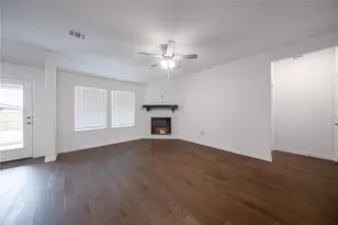 1800 Briar Rose Dr, Denton, TX 76207 - Photo 3