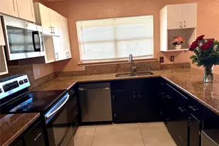 1410 Bowie St, Garland, TX 75042 - Photo 5