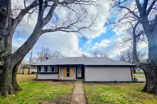 1302 La Salle Dr, Sherman, TX 75090 - Photo 1