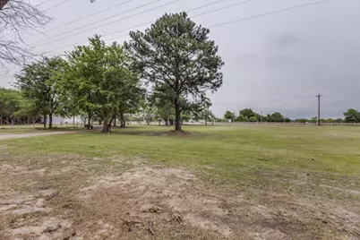 10825 Estate Lane, Terrell, TX 75161 - Photo 17