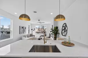 2414 Anderson St, Dallas, TX 75215 - Photo 11