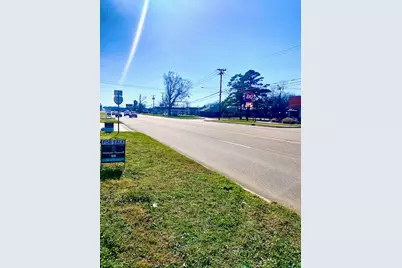 1420 S Broadway Street, Sulphur Springs, TX 75482 - Photo 5