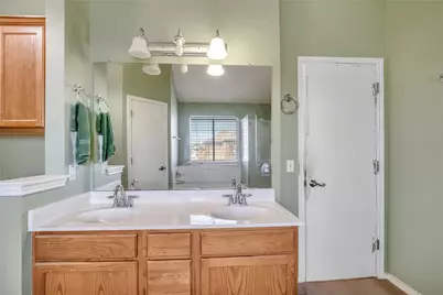 409 Lakemont Drive, Hutto, TX 78634 - Photo 25