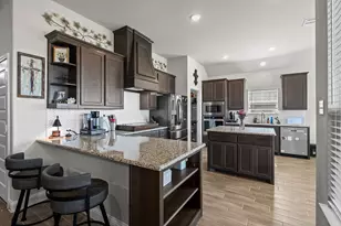 12705 Whispering Wind Dr, Godley, TX 76044 - Photo 11