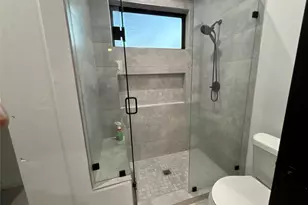 300 Ave B, Ennis, TX 75119 - Photo 13